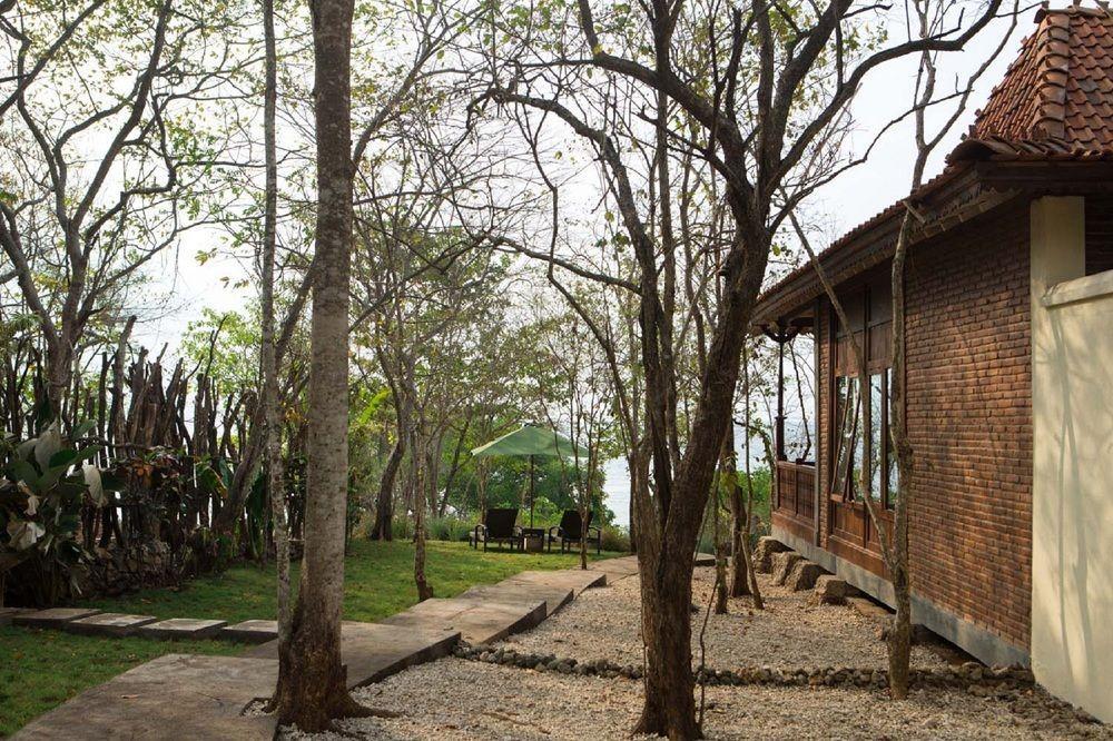 Plataran Menjangan Luxury Residence Suites Banyuwedang Exterior photo
